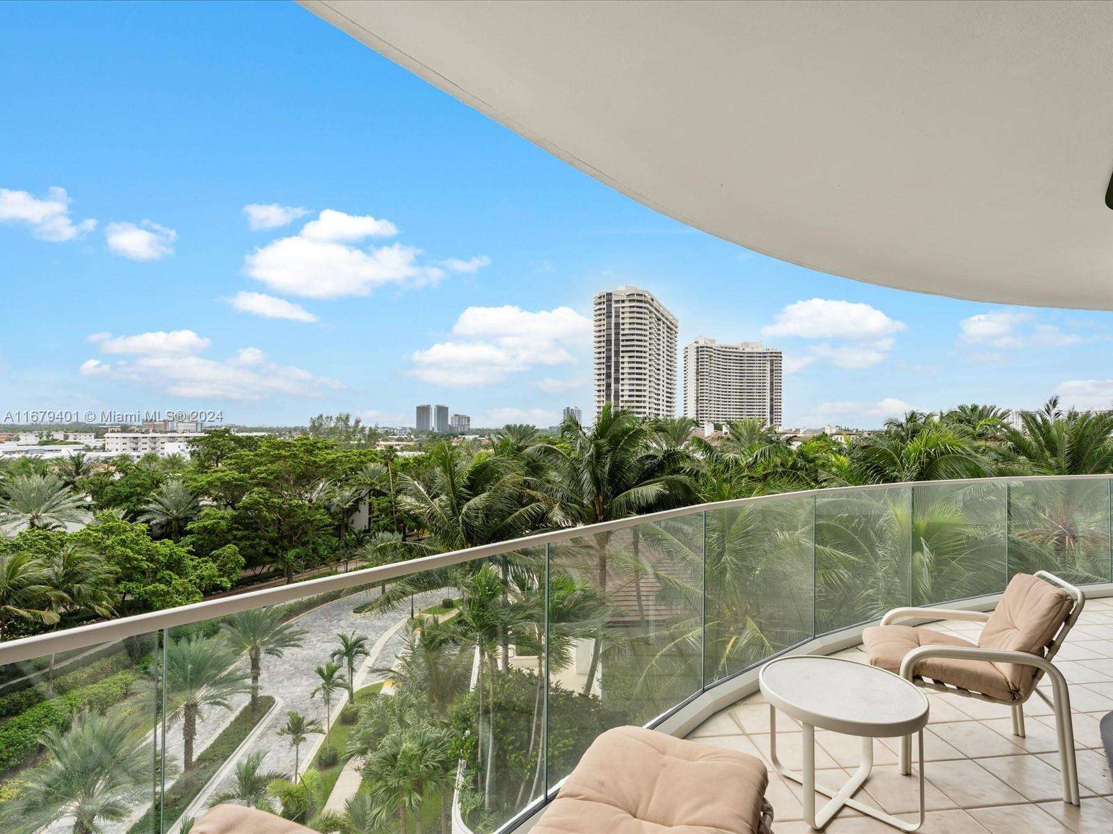 2800 Williams Island at 2800 Island Blvd, Aventura, FL 33160 - For Sale photo 25