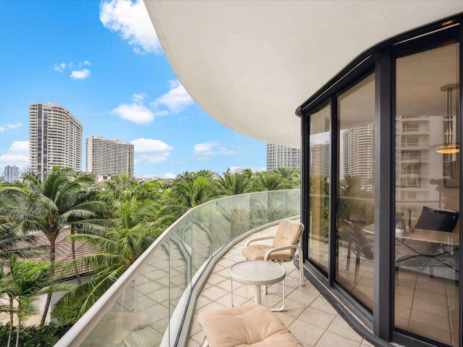 2800 Williams Island at 2800 Island Blvd, Aventura, FL 33160 - For Sale photo 26