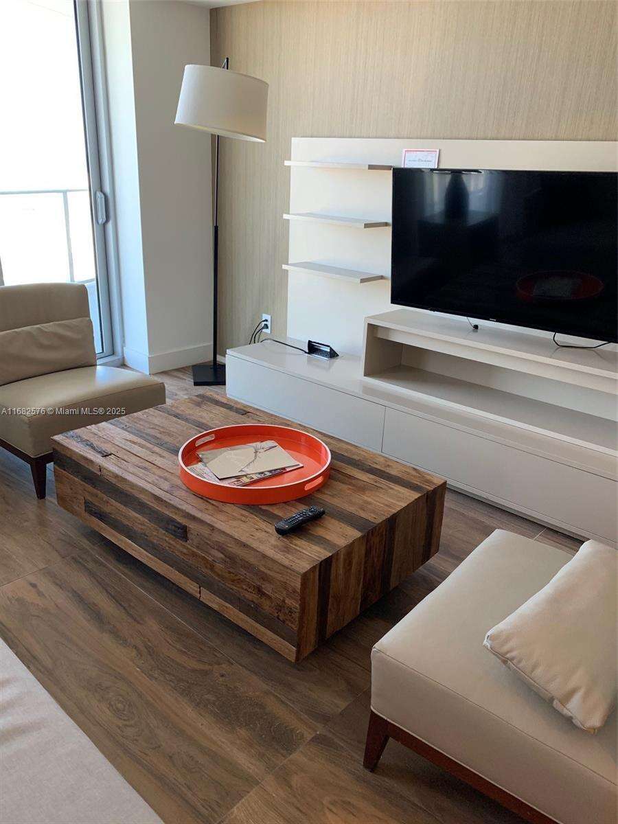 Hyde Resort at 4111 Ocean Dr, Hollywood, FL 33019 - For Sale photo 8