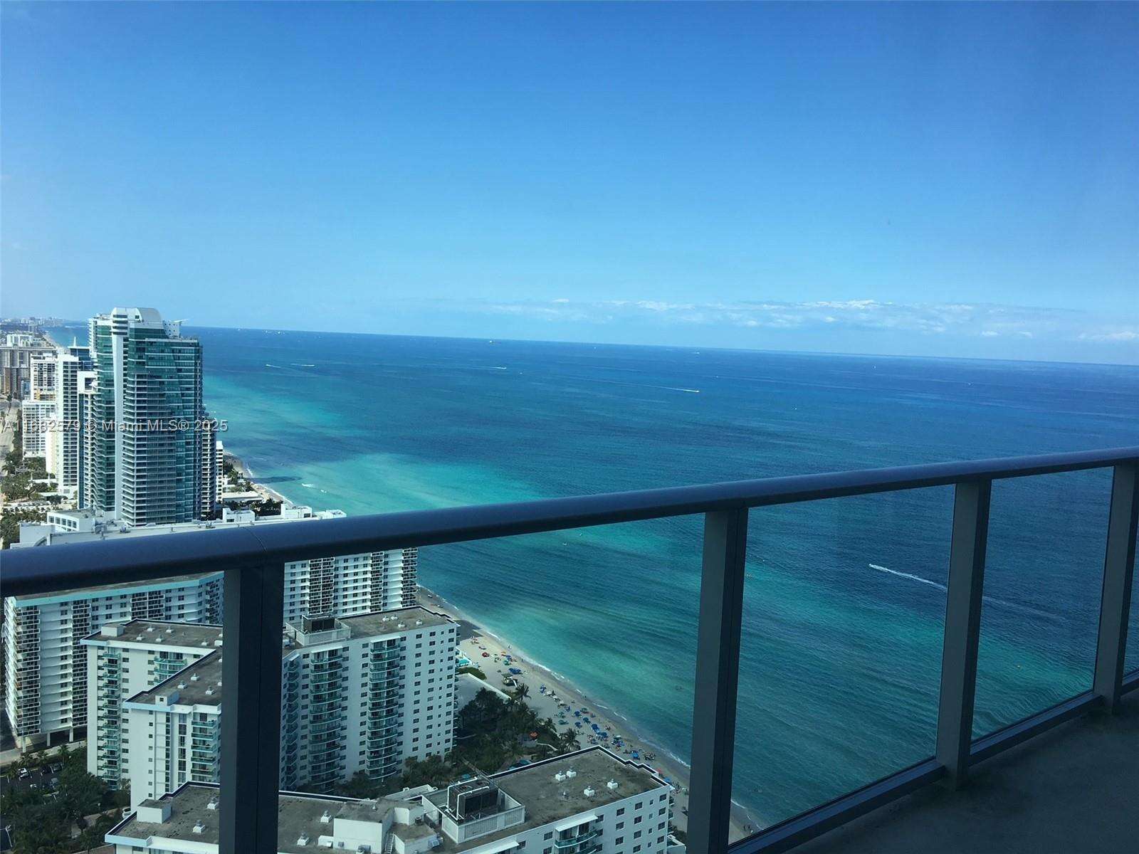 Hyde Resort at 4111 Ocean Dr, Hollywood, FL 33019 - For Sale photo 12