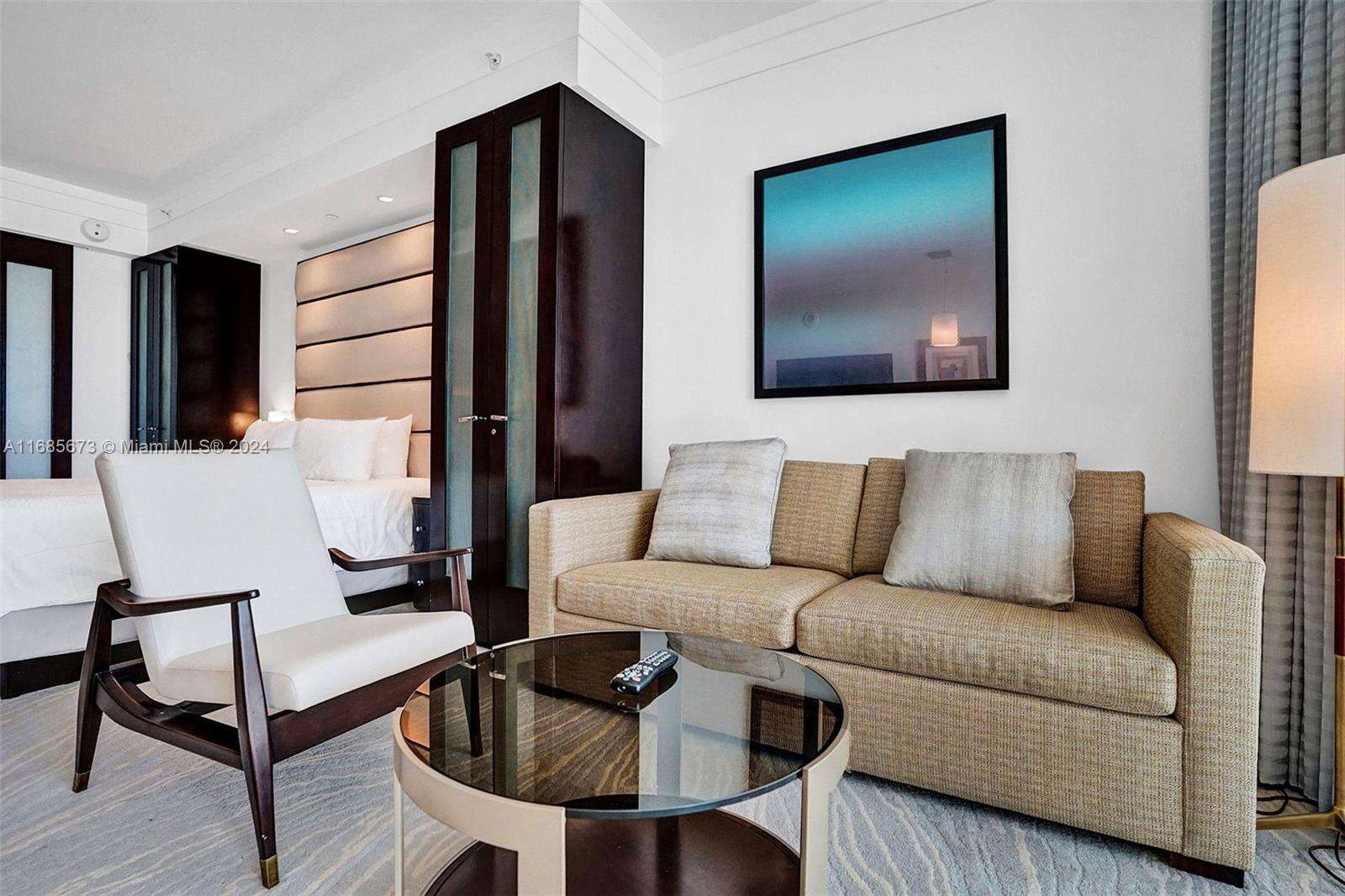 Fontainebleau 3 at 4391 Collins Ave, Miami Beach, FL 33140 - For Sale photo 15