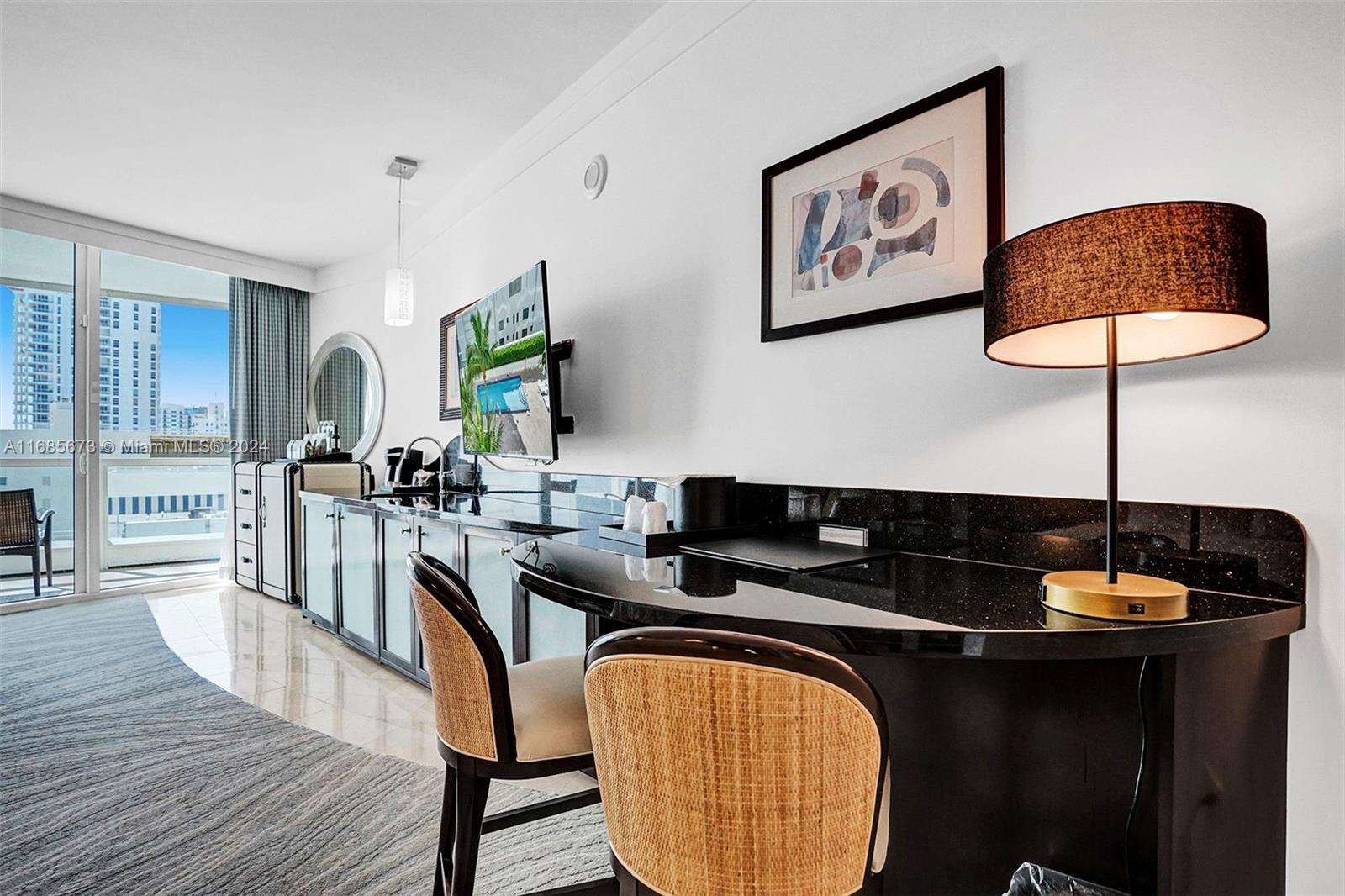 Fontainebleau 3 at 4391 Collins Ave, Miami Beach, FL 33140 - For Sale photo 17