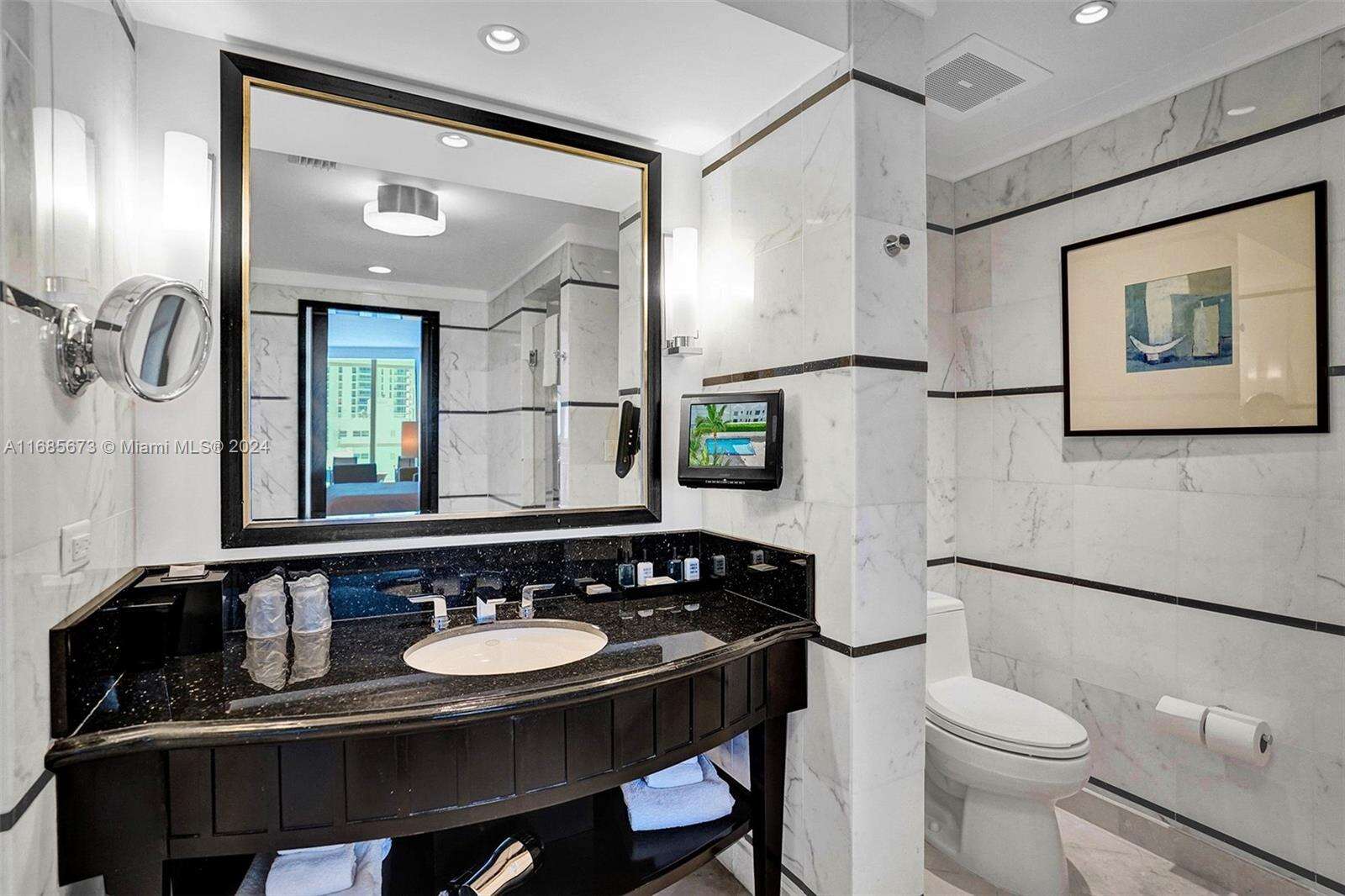 Fontainebleau 3 at 4391 Collins Ave, Miami Beach, FL 33140 - For Sale photo 26