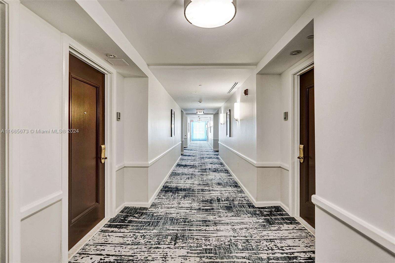 Fontainebleau 3 at 4391 Collins Ave, Miami Beach, FL 33140 - For Sale photo 37