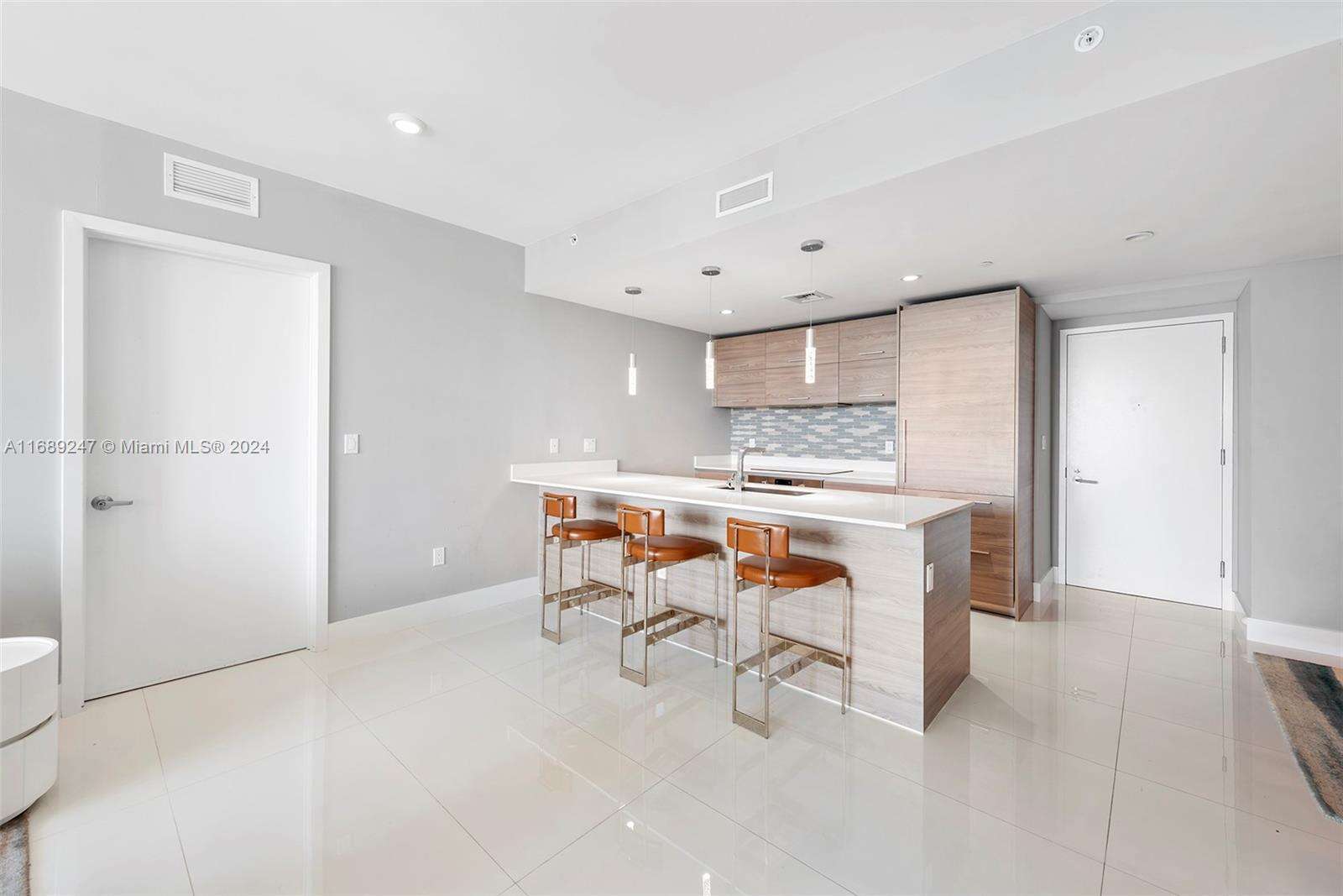 Sls Brickell at 1300 Miami Ave, Miami, FL 33130 - For Sale photo 7
