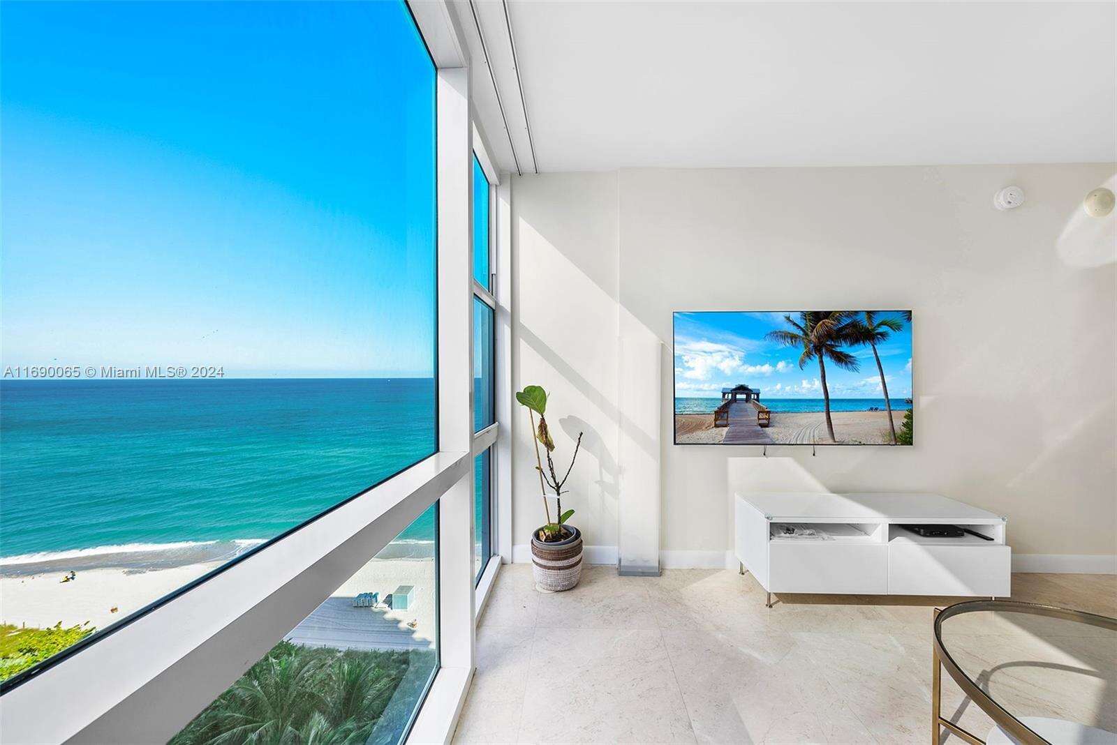 Central Carillon at 6801 Collins Ave, Miami Beach, FL 33141 - For Sale photo 5
