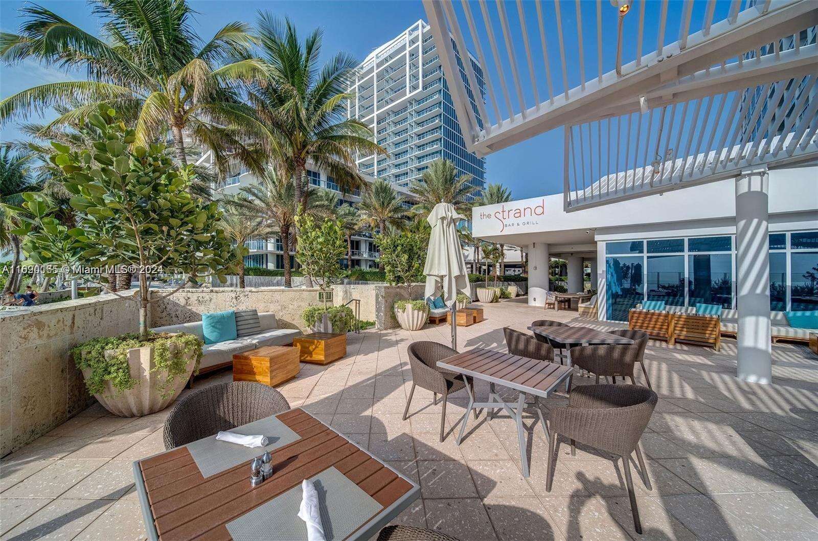 Central Carillon at 6801 Collins Ave, Miami Beach, FL 33141 - For Sale photo 43