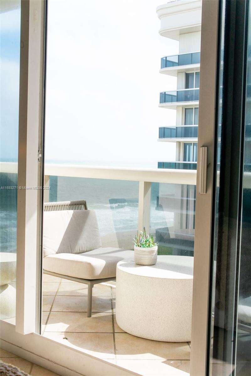 SOLIMAR - 9595 Collins Ave, Surfside, FL 33154 | Picture 19