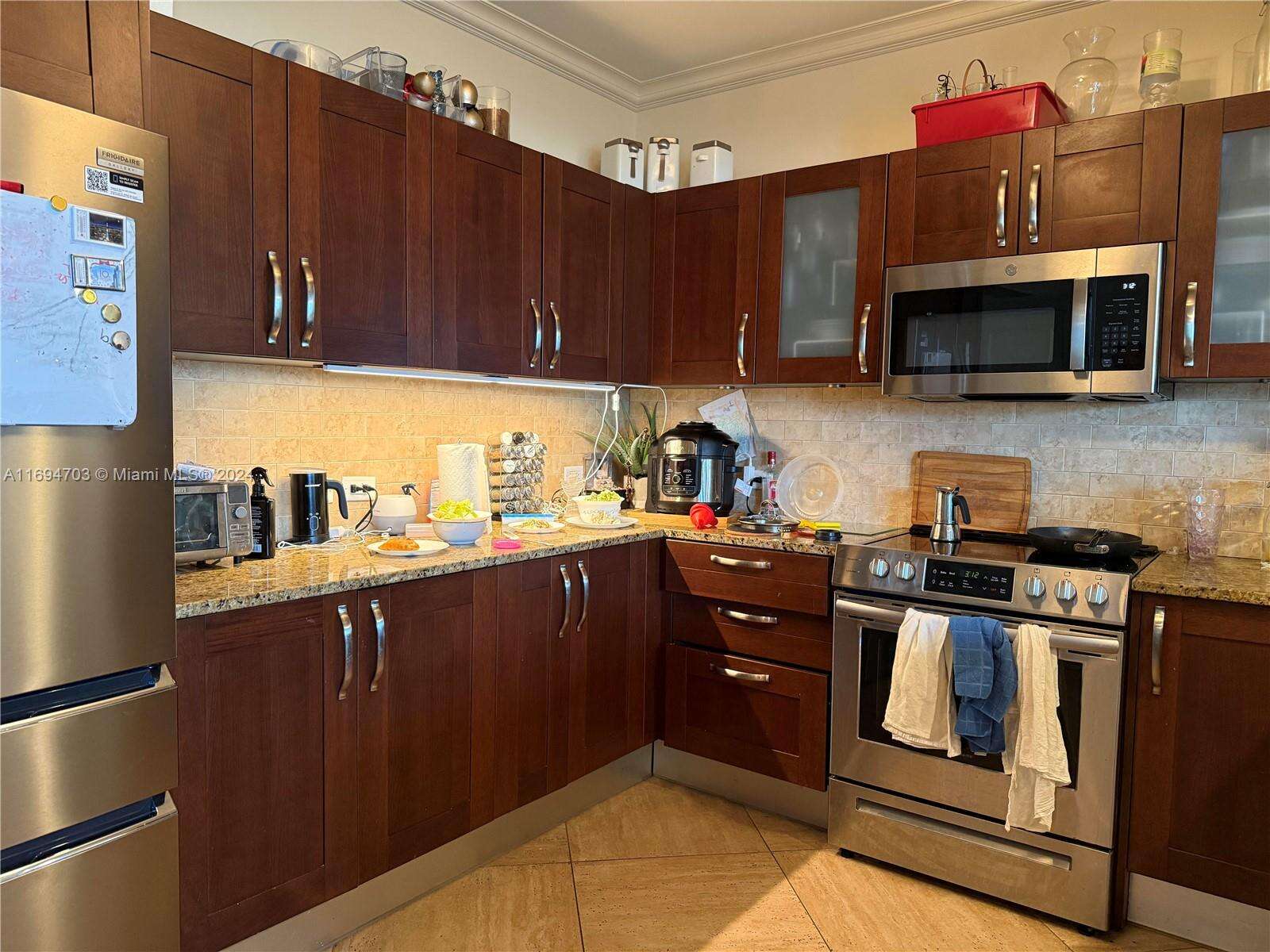 Turnberry Village North at 20000 Country Club Dr, Aventura, FL 33180 - For Sale photo 13
