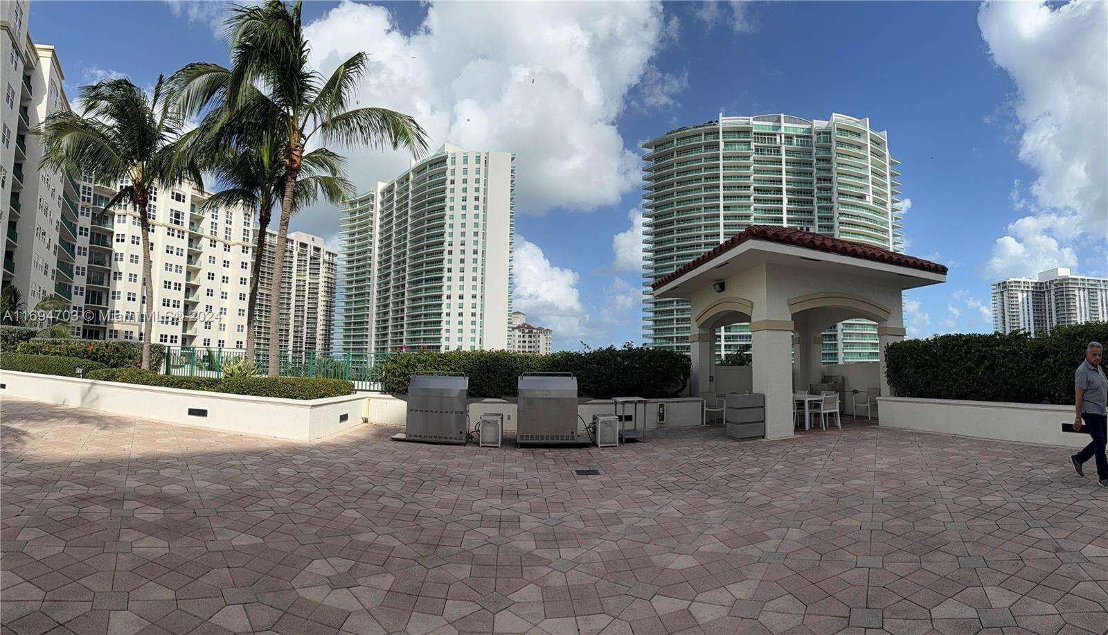 Turnberry Village North at 20000 Country Club Dr, Aventura, FL 33180 - For Sale photo 23