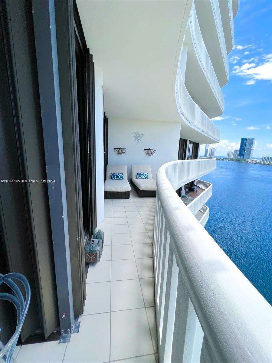 3000 Williams Island at 3000 Island Blvd, Aventura, FL 33160 - For Sale photo 23
