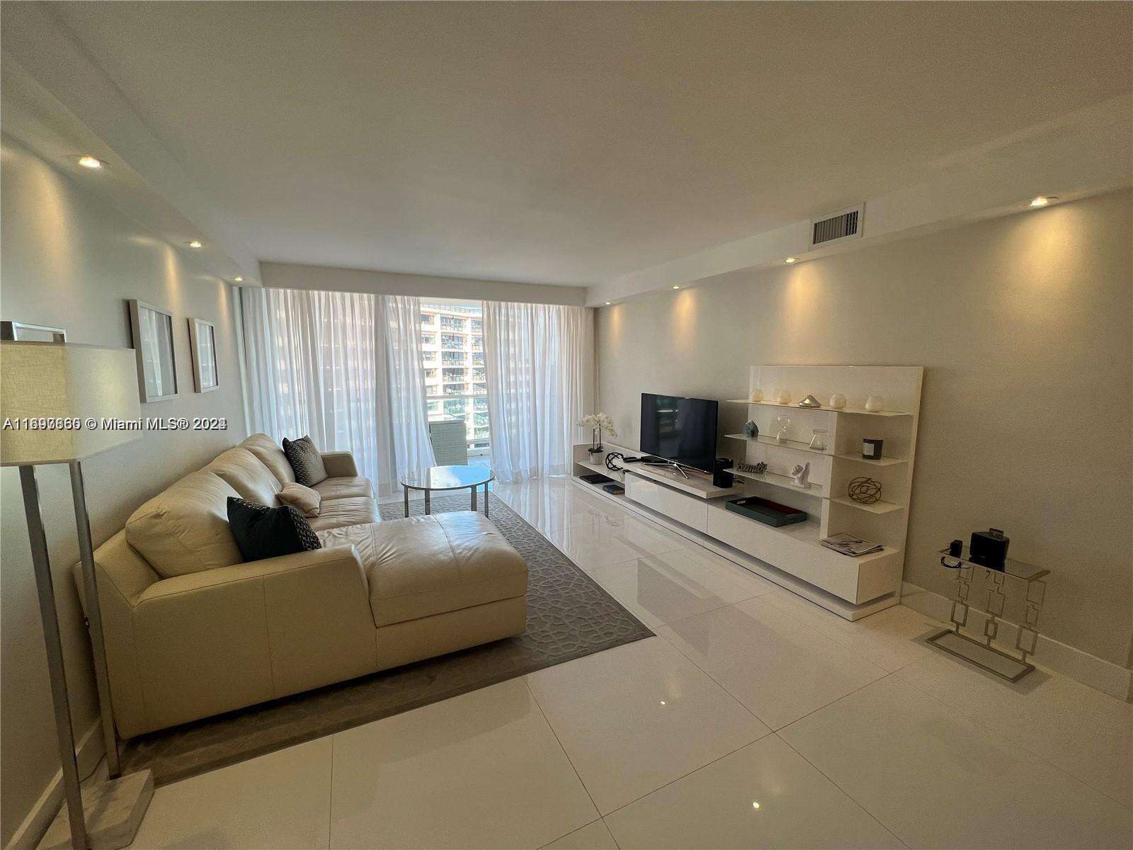 Seacoast 5151 at 5161 Collins Ave, Miami Beach, FL 33140 - For Sale photo 11