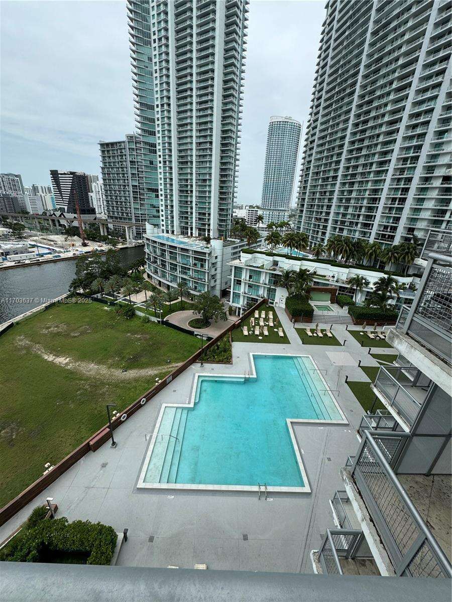 Wind By Neo at 350 Miami Ave, Miami, FL 33130 - For Sale photo 5
