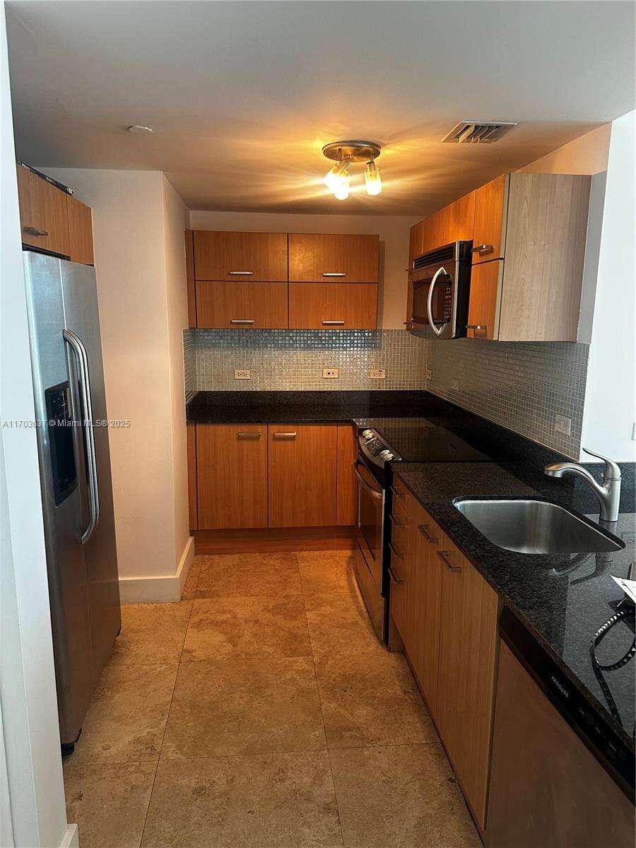 Wind By Neo at 350 Miami Ave, Miami, FL 33130 - For Sale photo 9