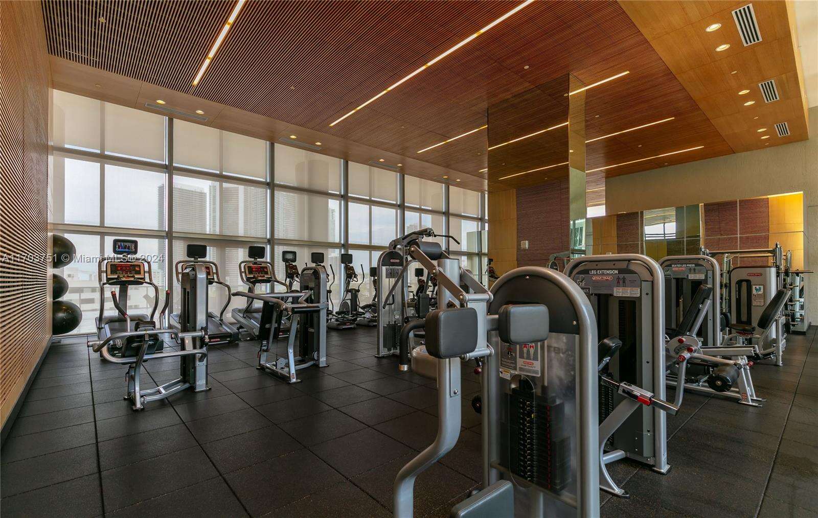 Two Midtown at 3470 Coast Ave, Miami, FL 33137 - For Sale photo 38