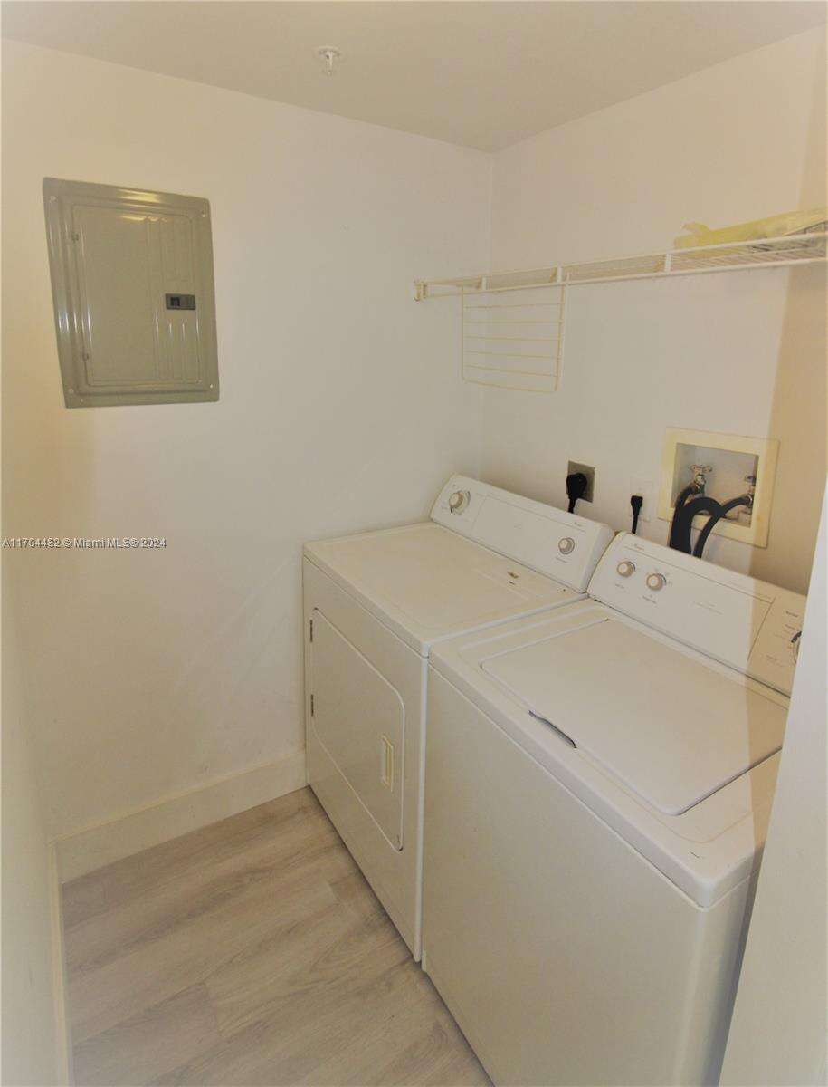Porto Bellagio at 17150 Bay Rd, Sunny Isles Beach, FL 33160 - For Sale photo 17