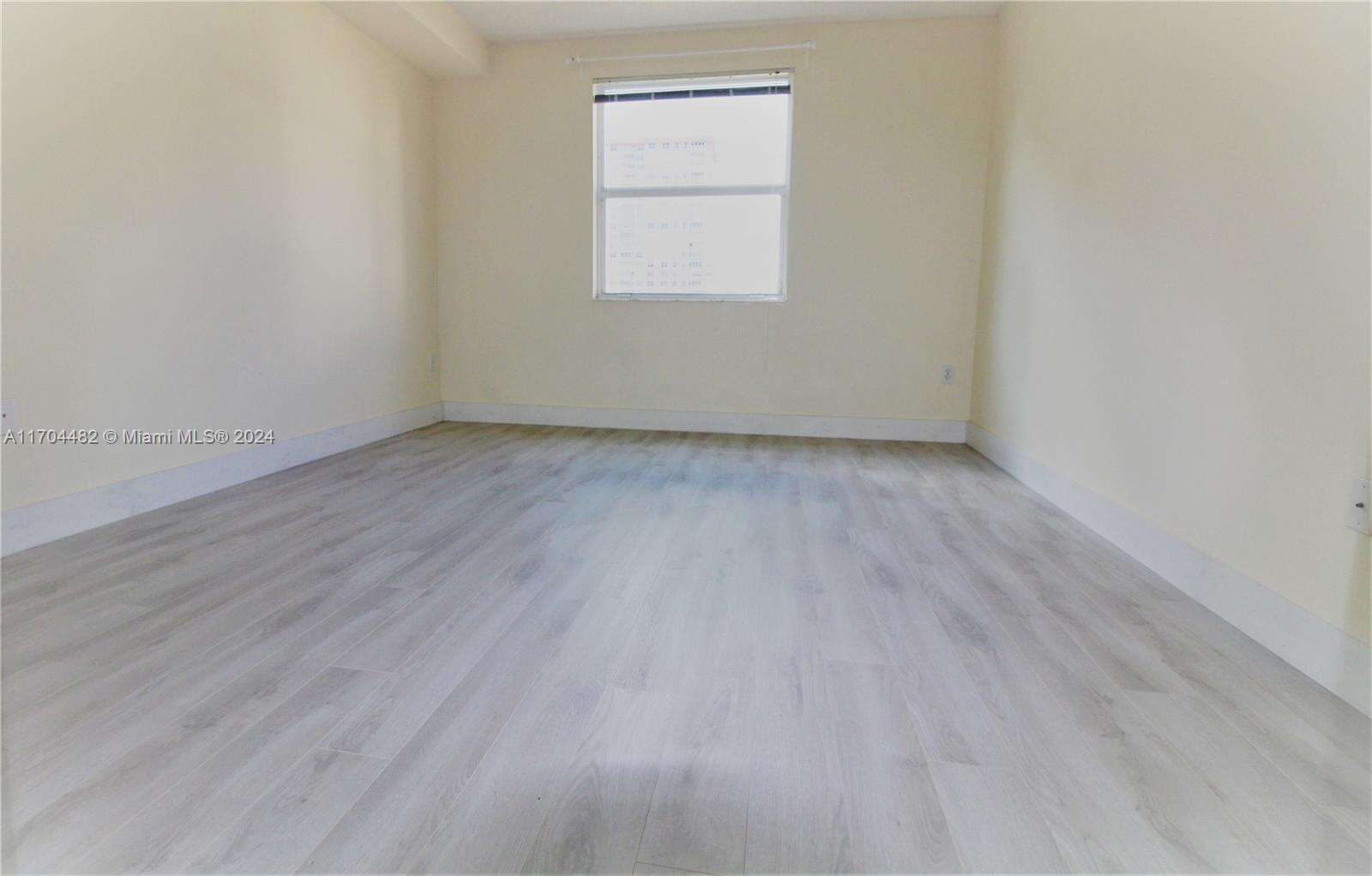 Porto Bellagio at 17150 Bay Rd, Sunny Isles Beach, FL 33160 - For Sale photo 22