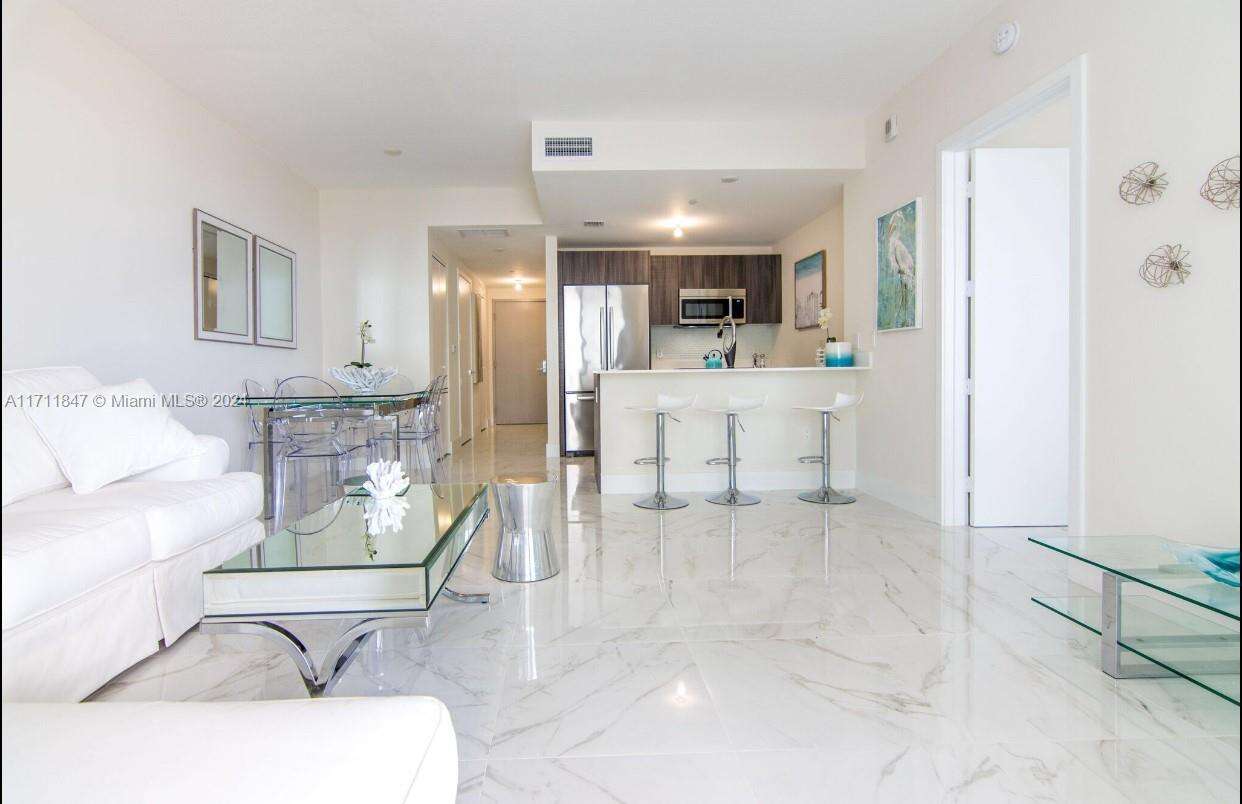 Aria On The Bay at 488 18 St, Miami, FL 33132 - For Sale photo 3