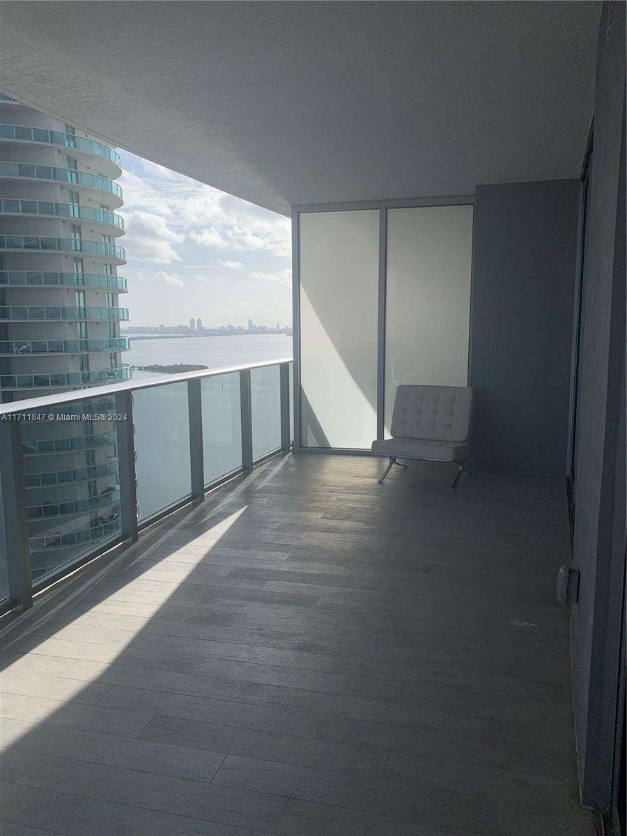 Aria On The Bay at 488 18 St, Miami, FL 33132 - For Sale photo 5