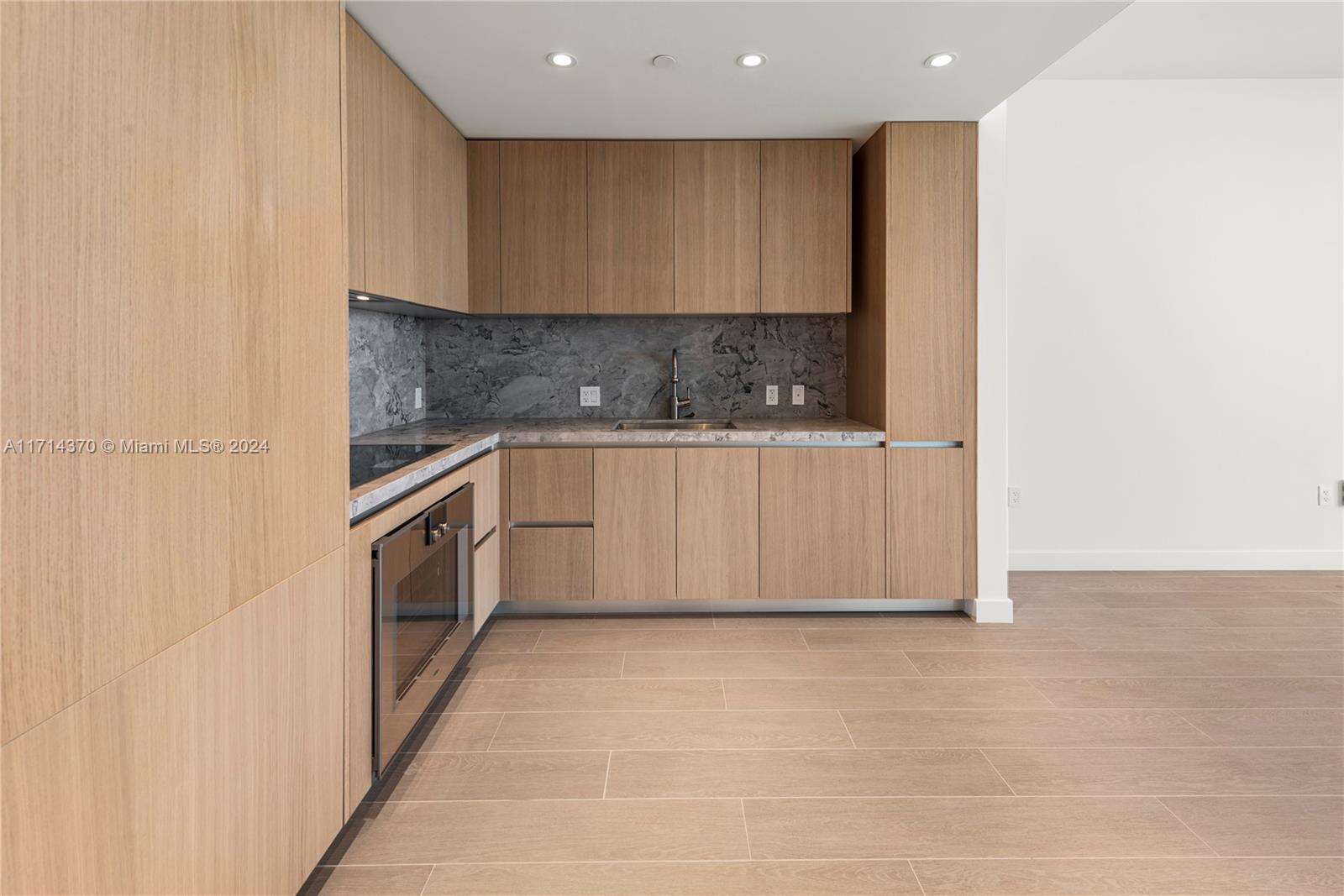 FIVE PARK - 500 Alton Rd, Miami Beach, FL 33139 | Picture 12