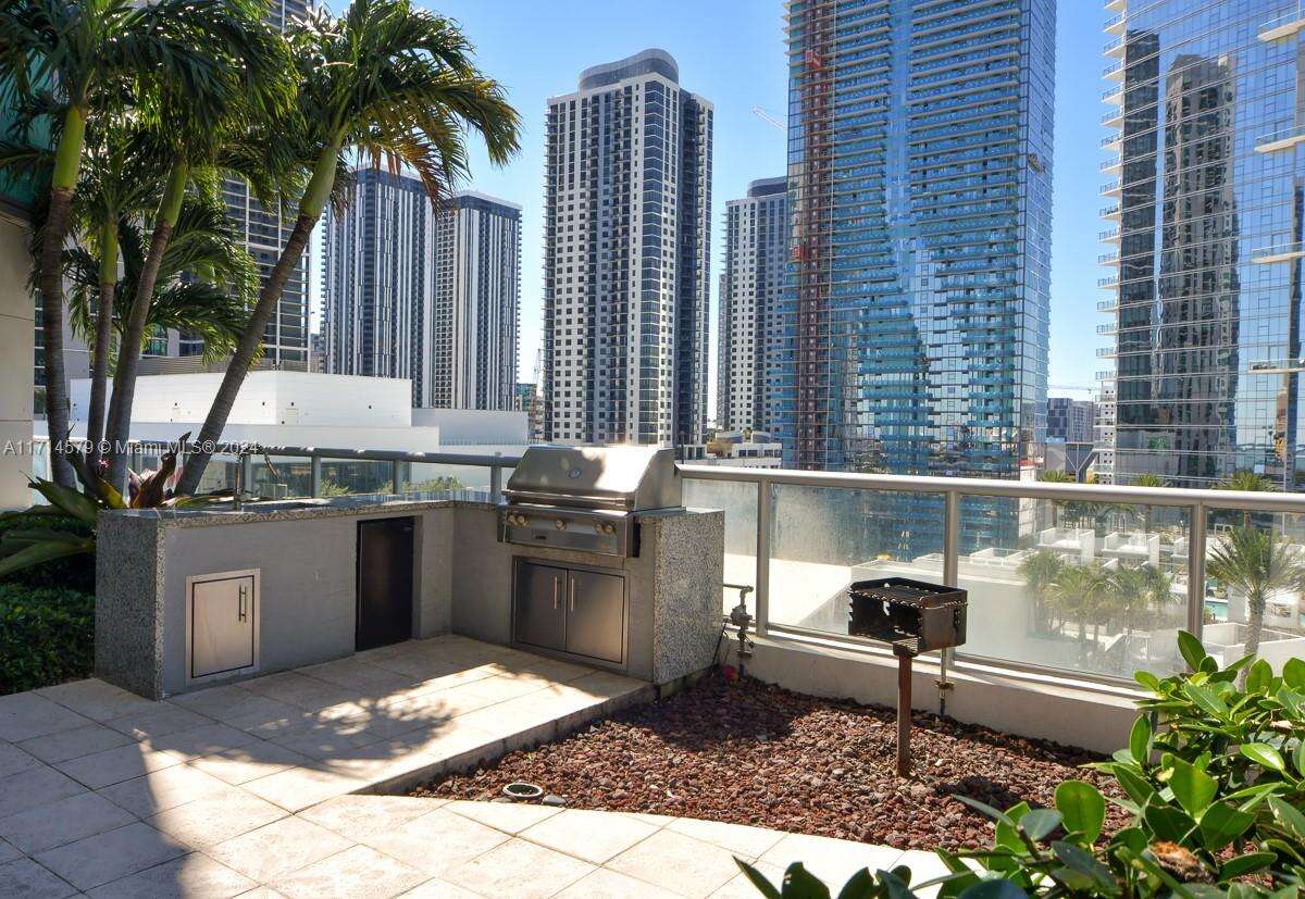 Marina Blue at 888 Biscayne Blvd, Miami, FL 33132 - For Sale photo 20