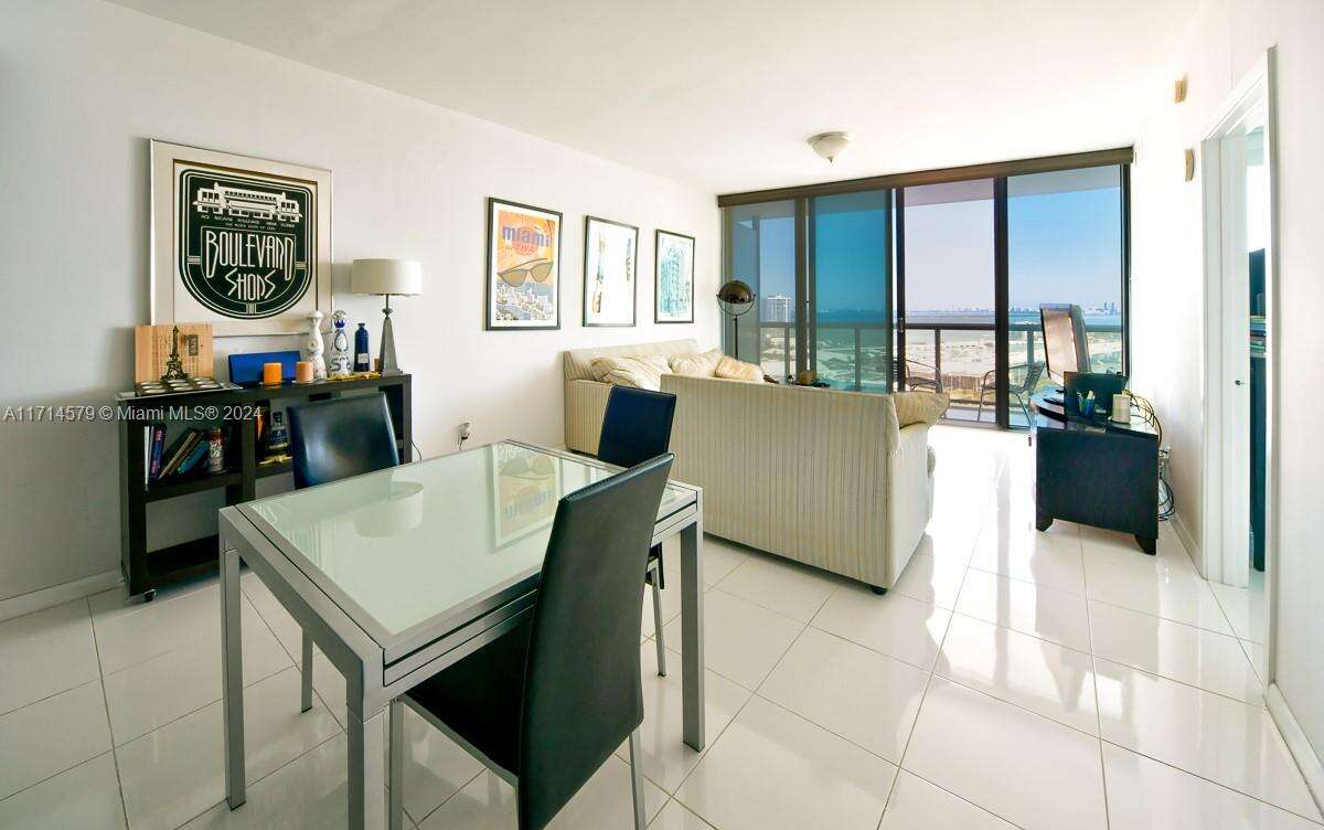 Marina Blue at 888 Biscayne Blvd, Miami, FL 33132 - For Sale photo 3