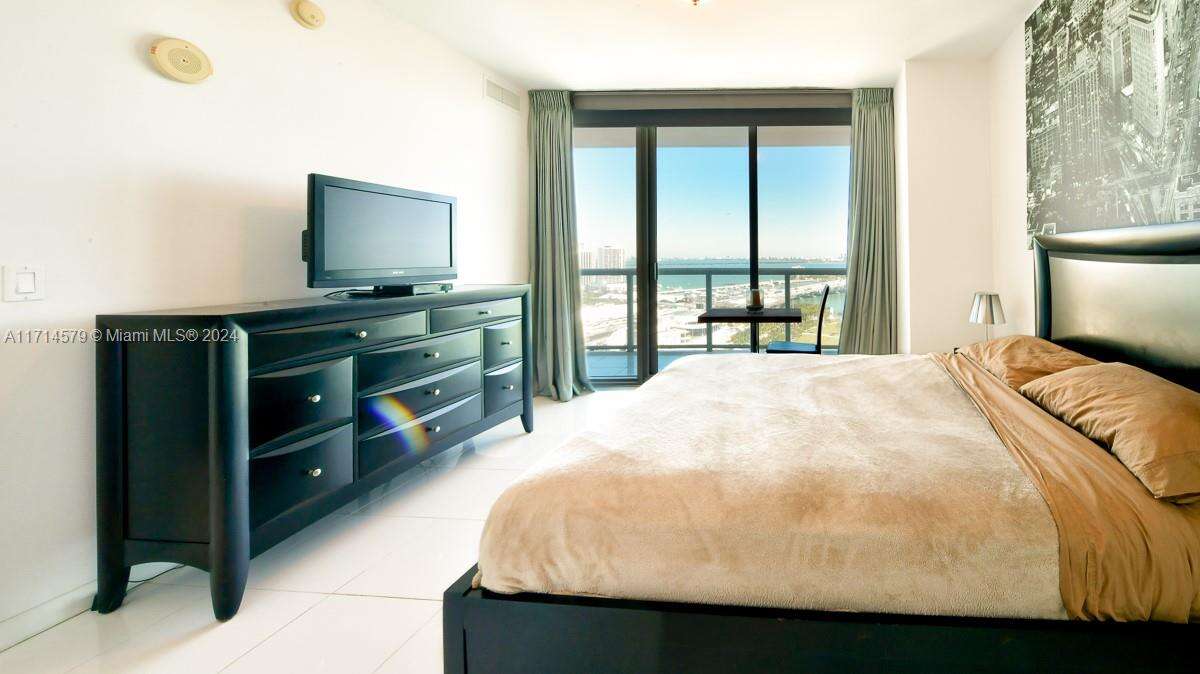 Marina Blue at 888 Biscayne Blvd, Miami, FL 33132 - For Sale photo 7