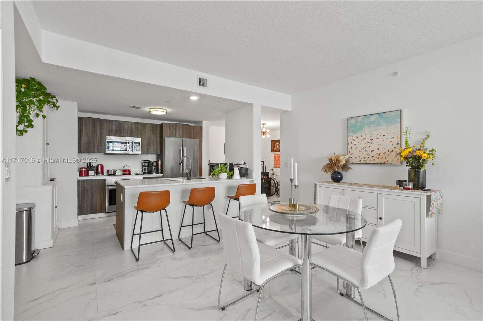 Aria On The Bay at 488 18 St, Miami, FL 33132 - For Sale photo 4