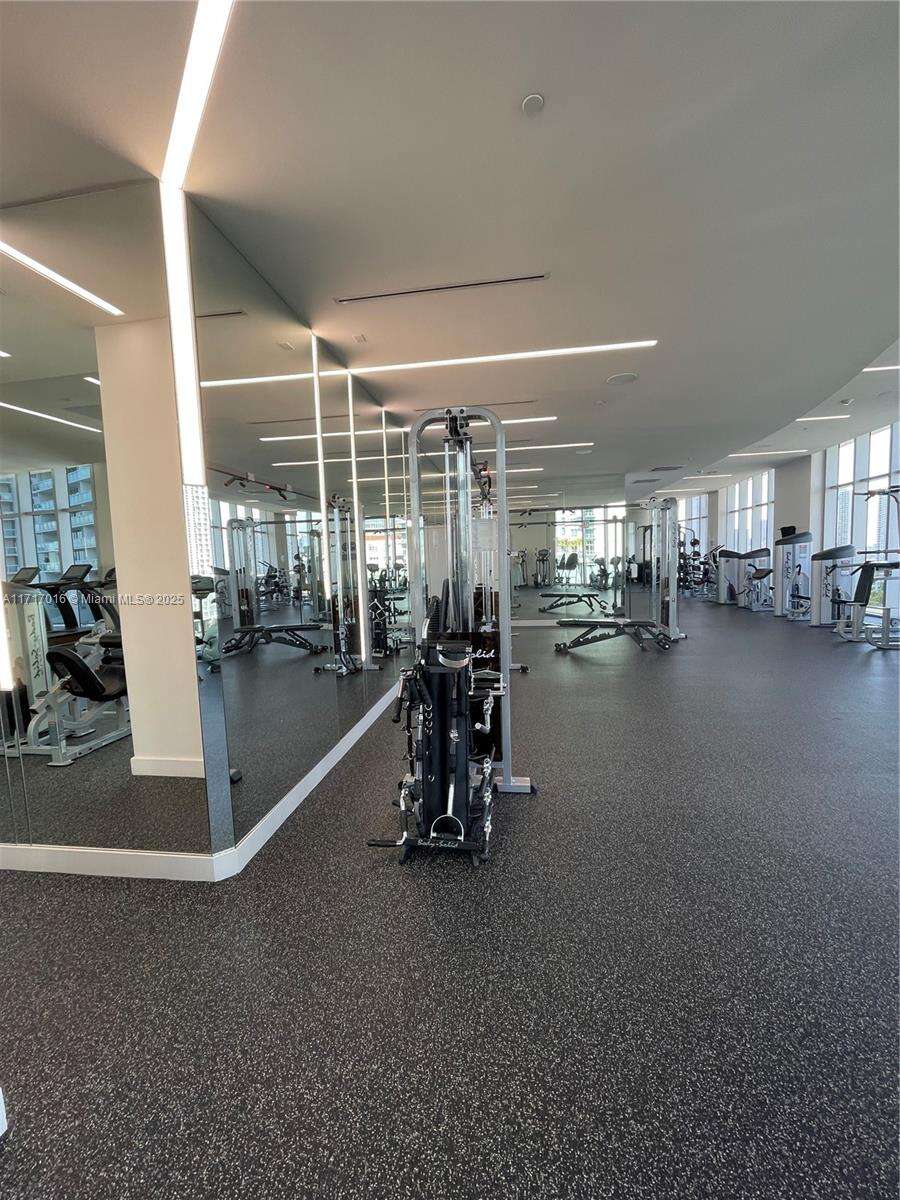 Aria On The Bay at 488 18 St, Miami, FL 33132 - For Sale photo 32