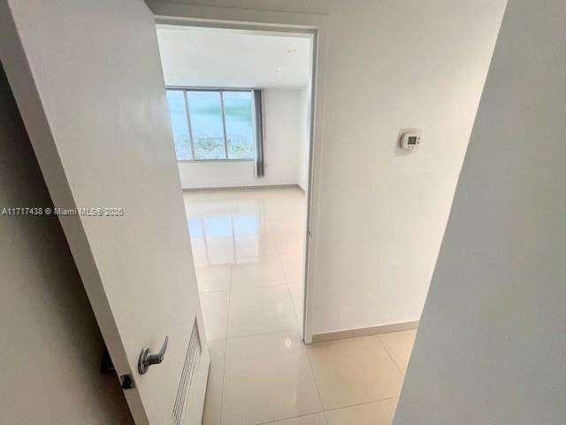 Mirador 1000 at 1000 W Ave, Miami Beach, FL 33139 - For Sale photo 18