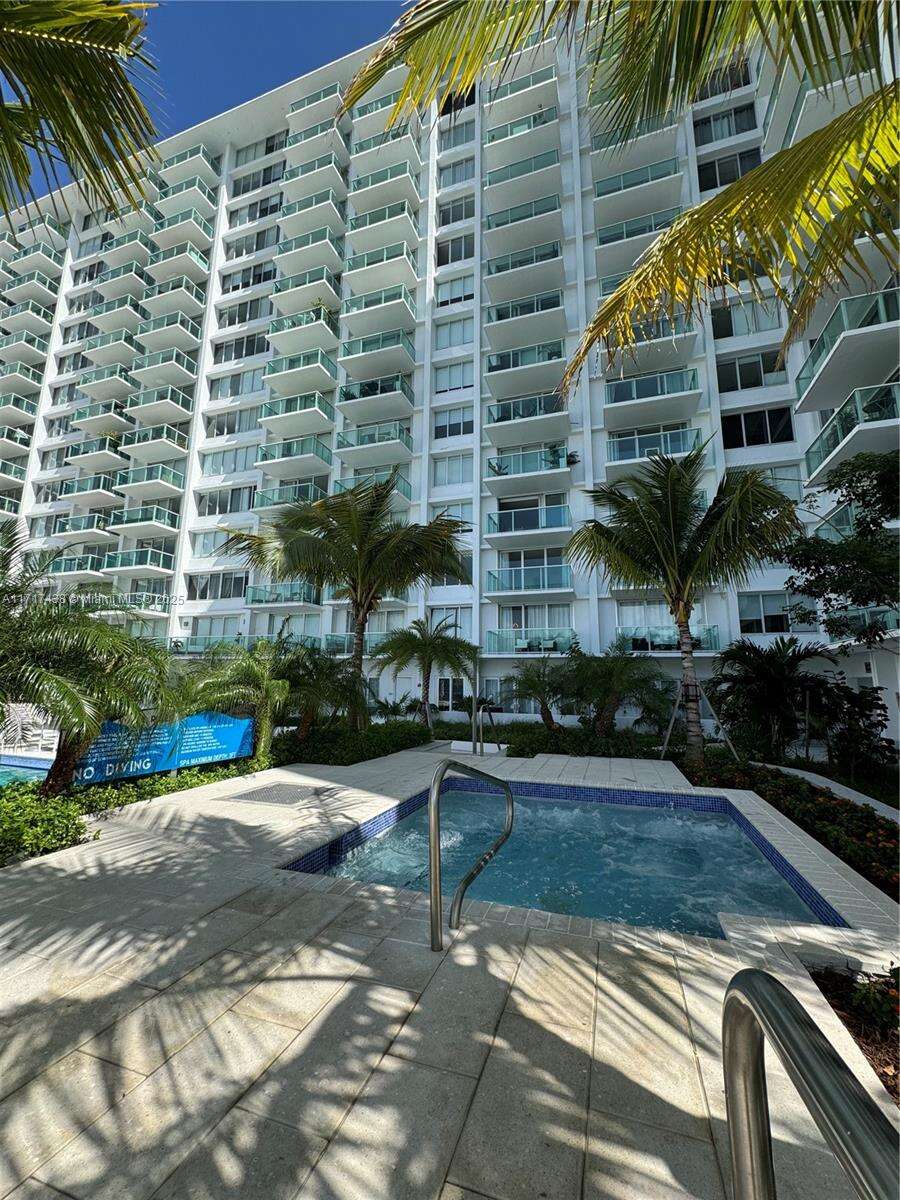 Mirador 1000 at 1000 W Ave, Miami Beach, FL 33139 - For Sale photo 39