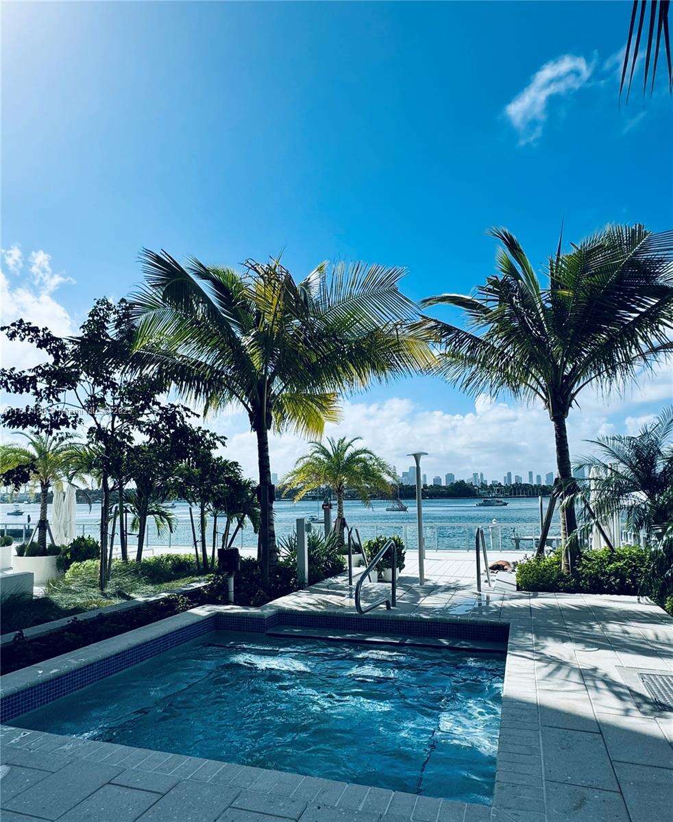 Mirador 1000 at 1000 W Ave, Miami Beach, FL 33139 - For Sale photo 41