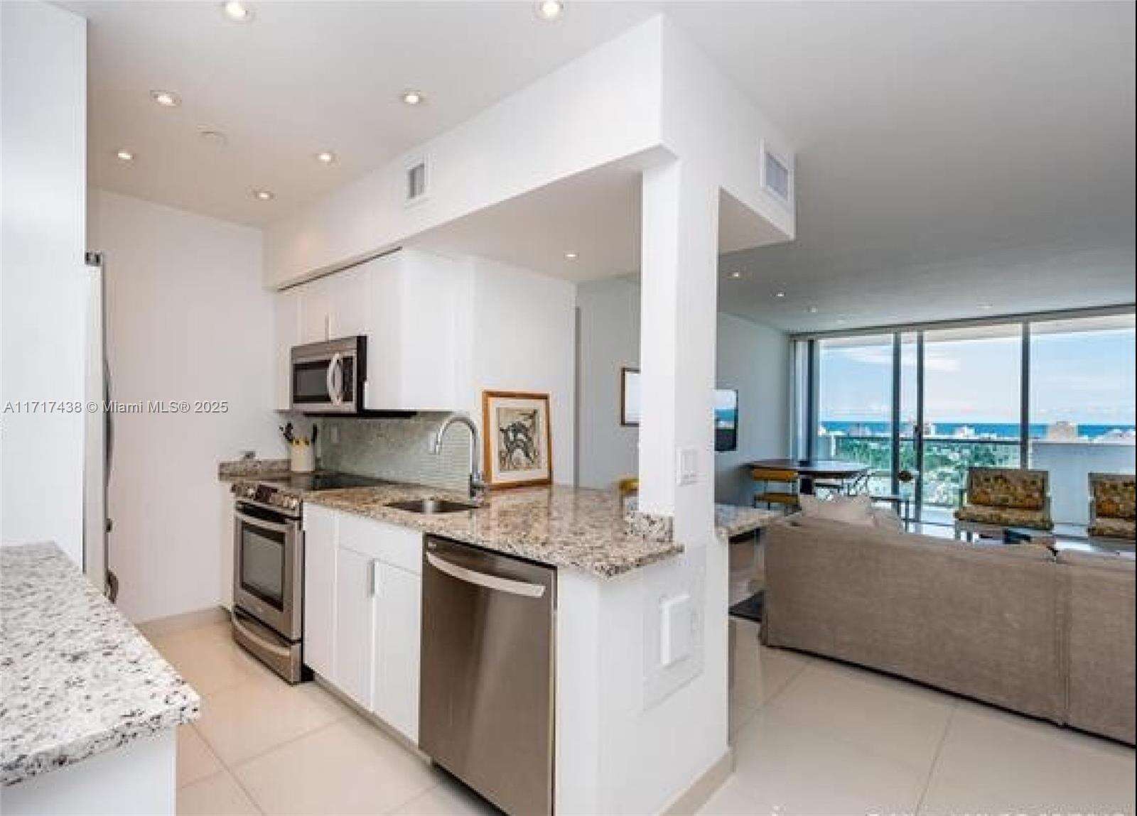 Mirador 1000 at 1000 W Ave, Miami Beach, FL 33139 - For Sale photo 54