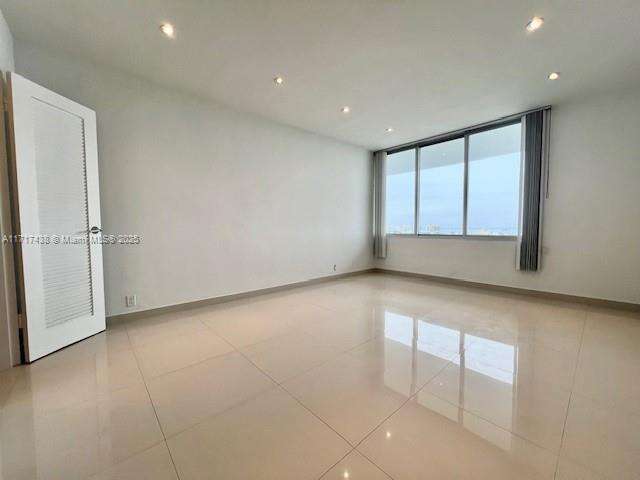 Mirador 1000 at 1000 W Ave, Miami Beach, FL 33139 - For Sale photo 9
