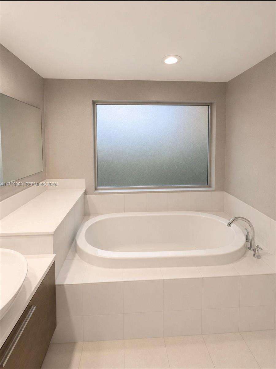 Artech at 2950 188 St, Aventura, FL 33180 - For Sale photo 18