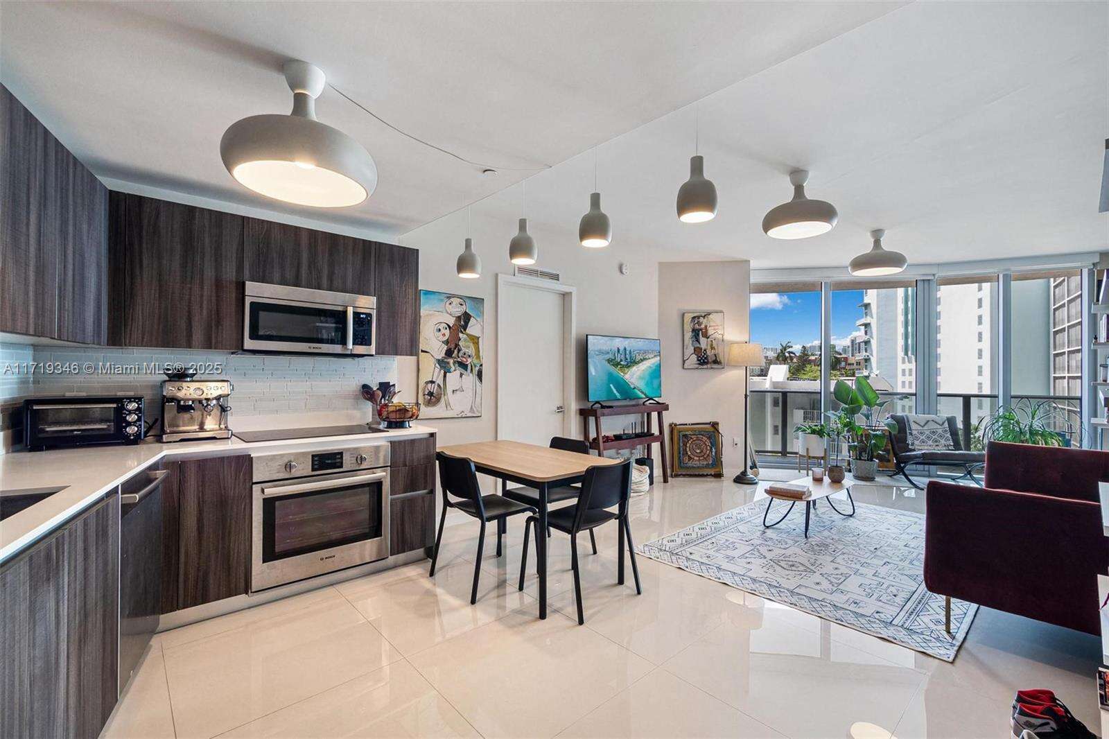 Aria On The Bay at 488 18 St, Miami, FL 33132 - For Sale photo 1