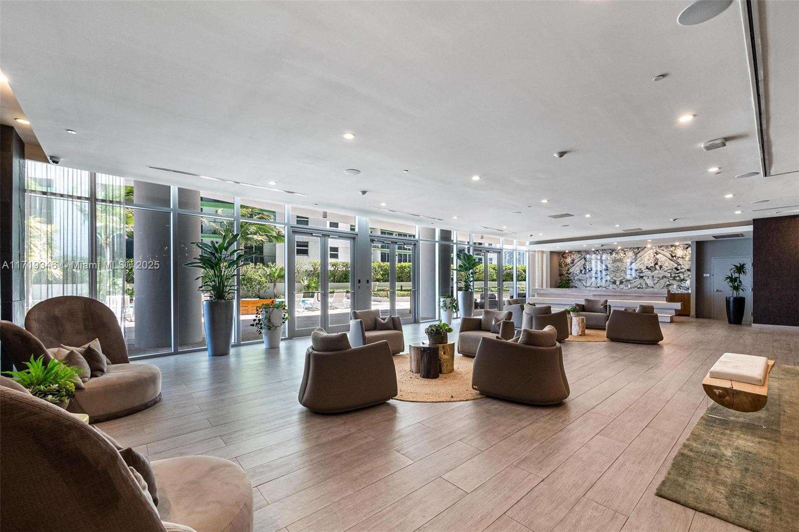 Aria On The Bay at 488 18 St, Miami, FL 33132 - For Sale photo 20