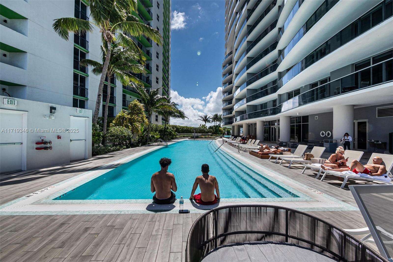 Aria On The Bay at 488 18 St, Miami, FL 33132 - For Sale photo 23