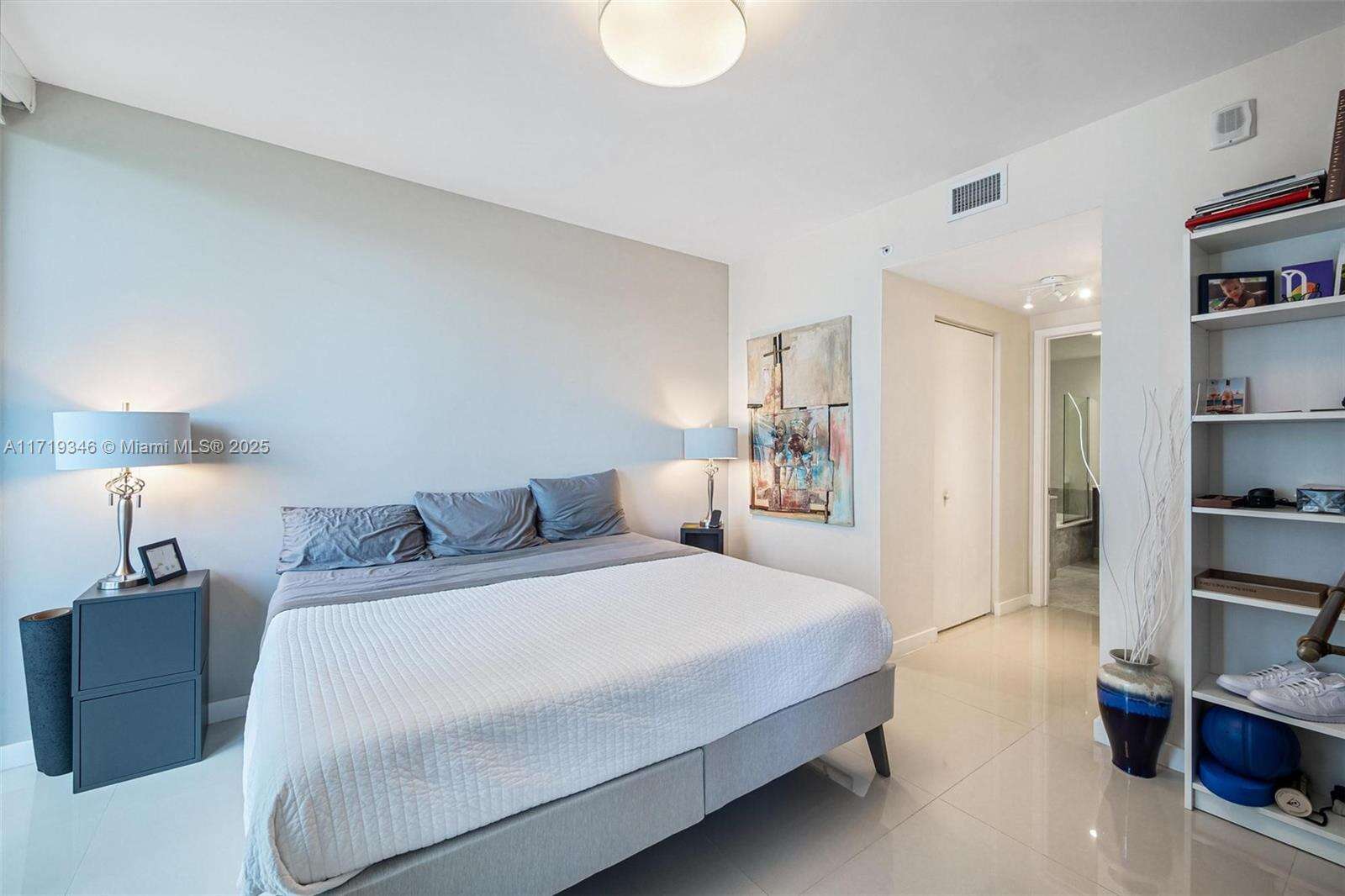 Aria On The Bay at 488 18 St, Miami, FL 33132 - For Sale photo 6