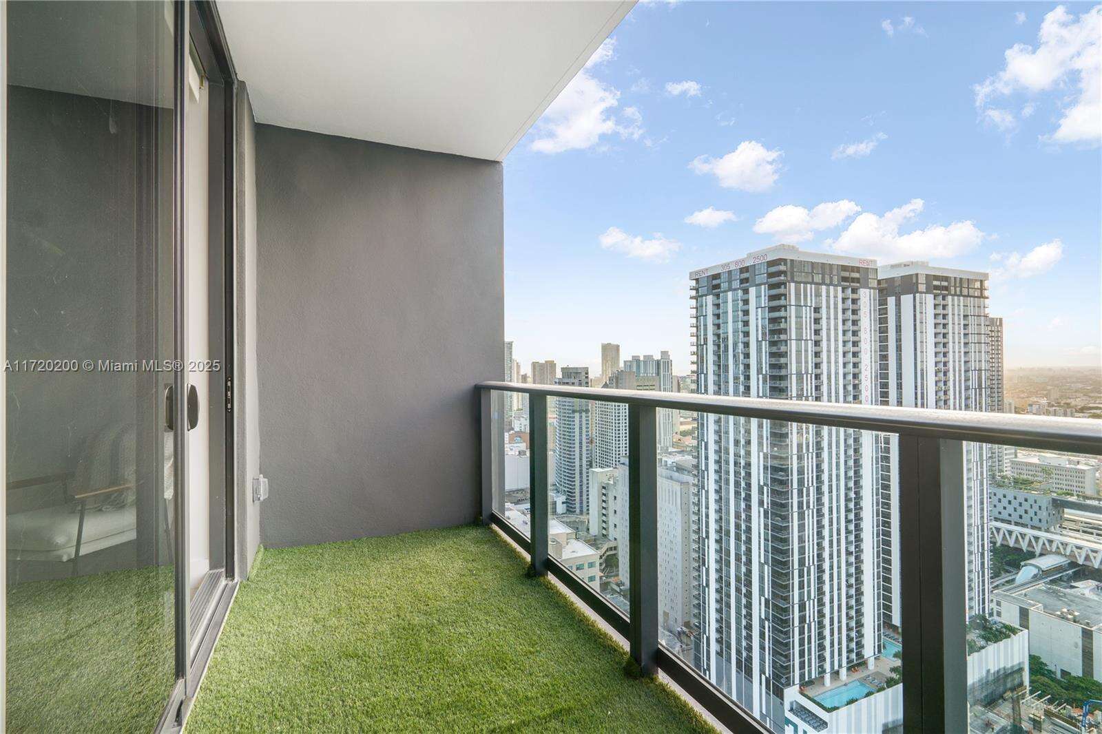 Natiivo | Gale Miami at 601 Ne 1 Ave, Miami, FL 33132 - For Sale photo 4