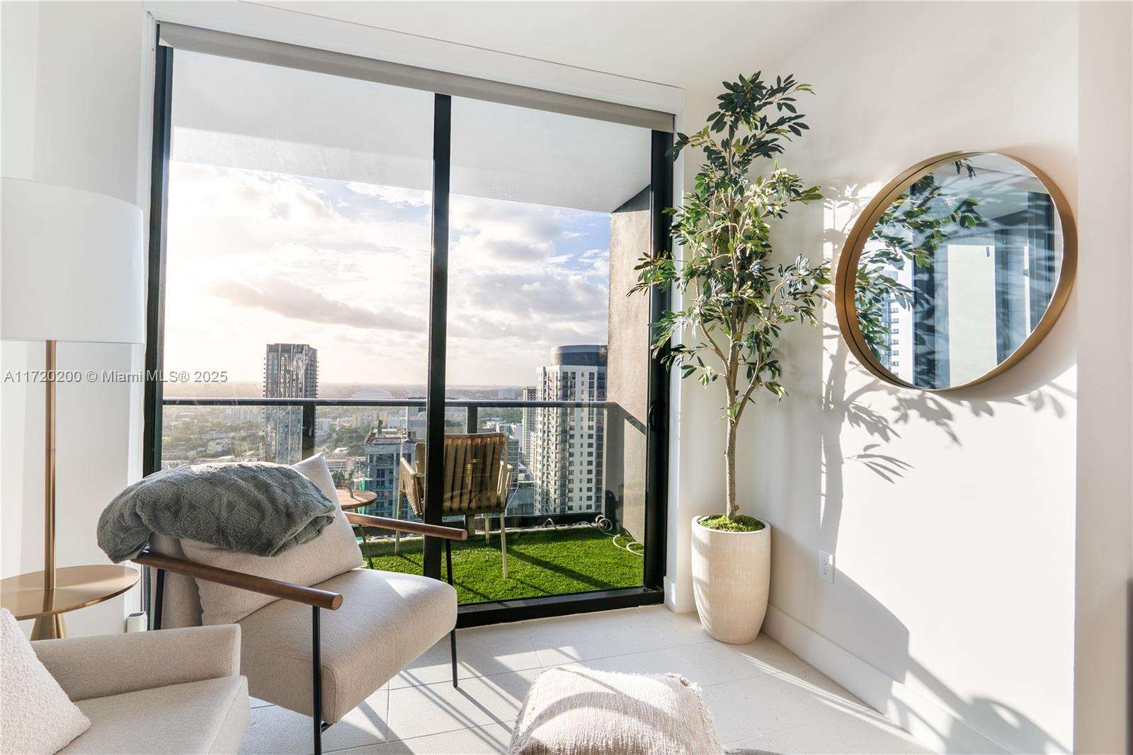 Natiivo | Gale Miami at 601 Ne 1 Ave, Miami, FL 33132 - For Sale photo 46
