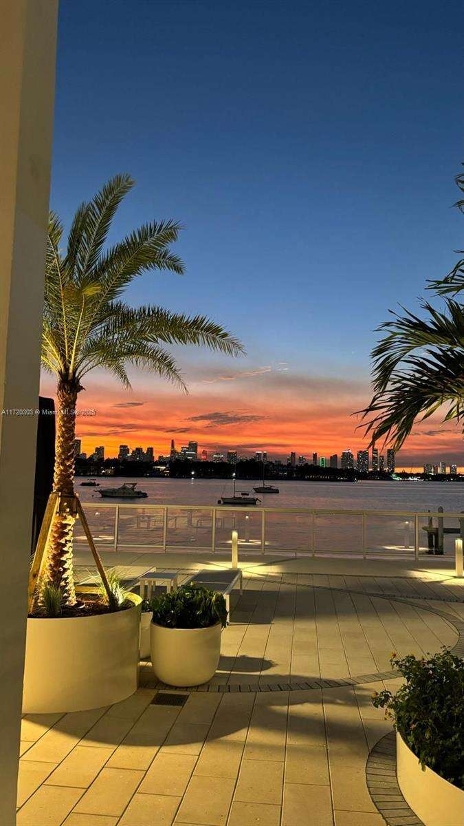 Mirador 1000 at 1000 W Ave, Miami Beach, FL 33139 - For Sale photo 4