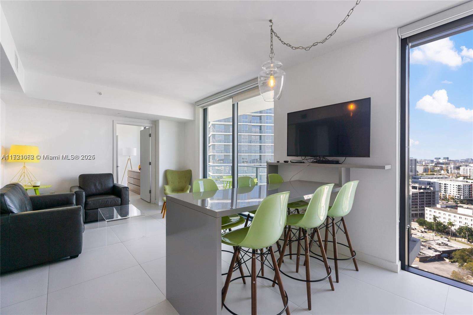 Paraiso Bayviews at 501 31 St, Miami, FL 33137 - For Sale photo 2