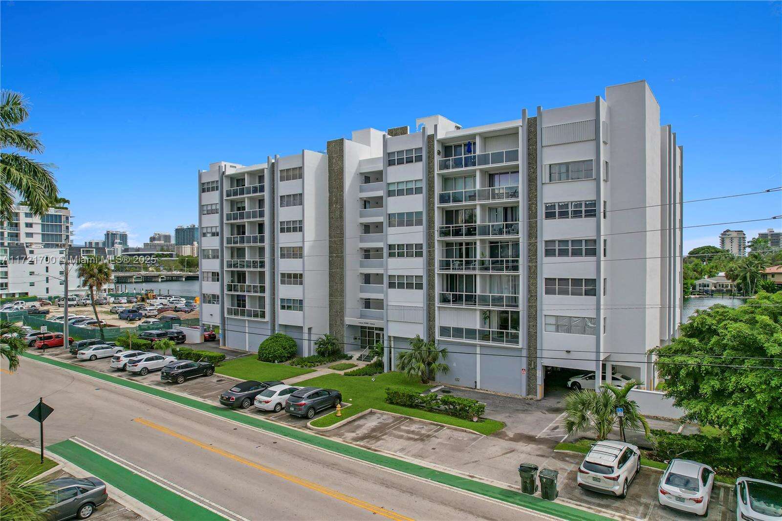 London Tower Condos for Sale & Rent | Picture 1