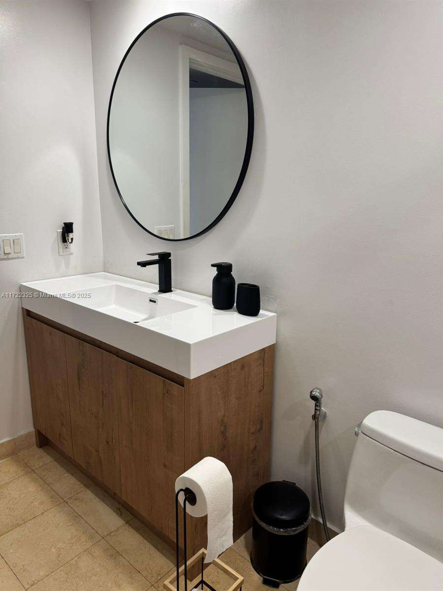 The Beach Club Two at 1830 Ocean Dr, Hallandale Beach, FL 33009 - For Sale photo 34