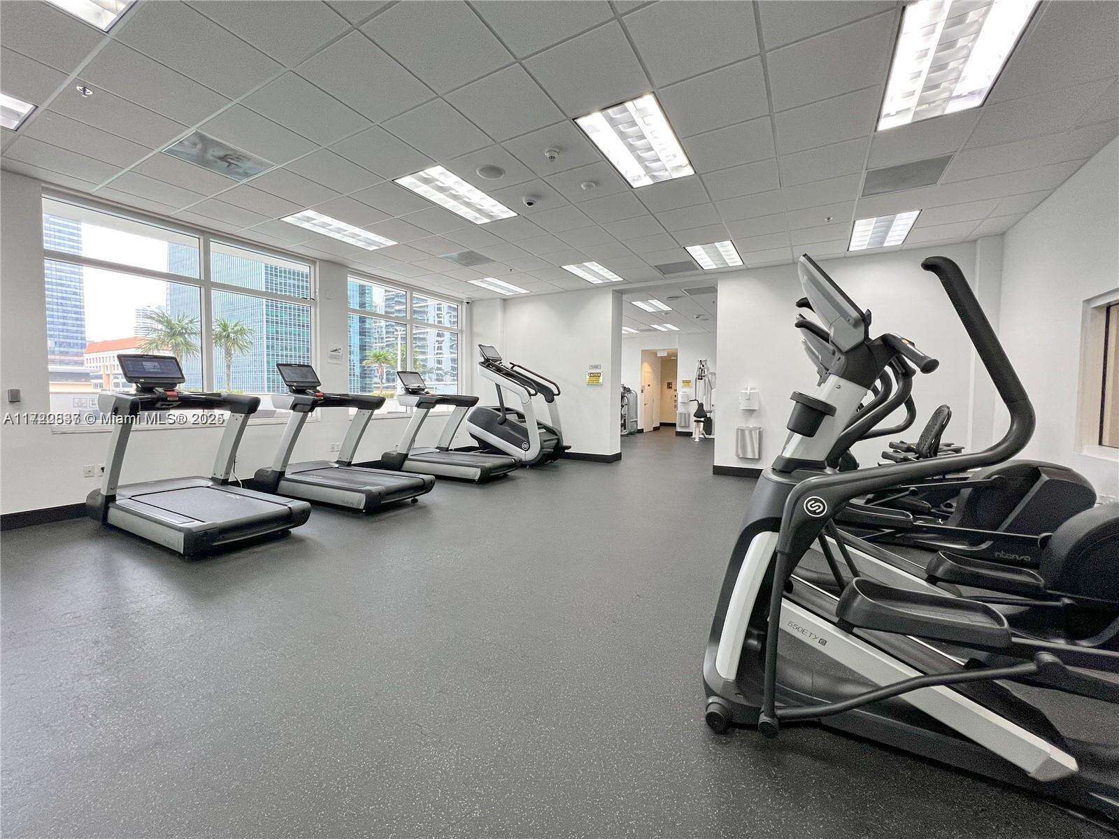 The Club At Brickell Bay at 1200 Brickell Bay Dr, Miami, FL 33131 - For Sale photo 8