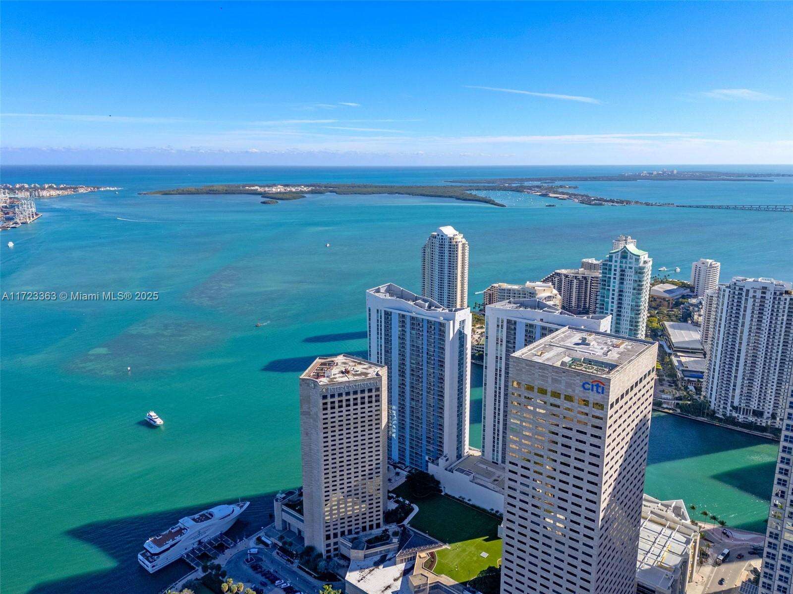 One Miami West at 325 Biscayne Blvd, Miami, FL 33131 - For Sale photo 29