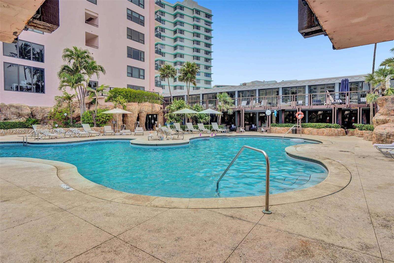 The Alexander at 5225 Collins Ave, Miami Beach, FL 33140 - For Sale photo 46