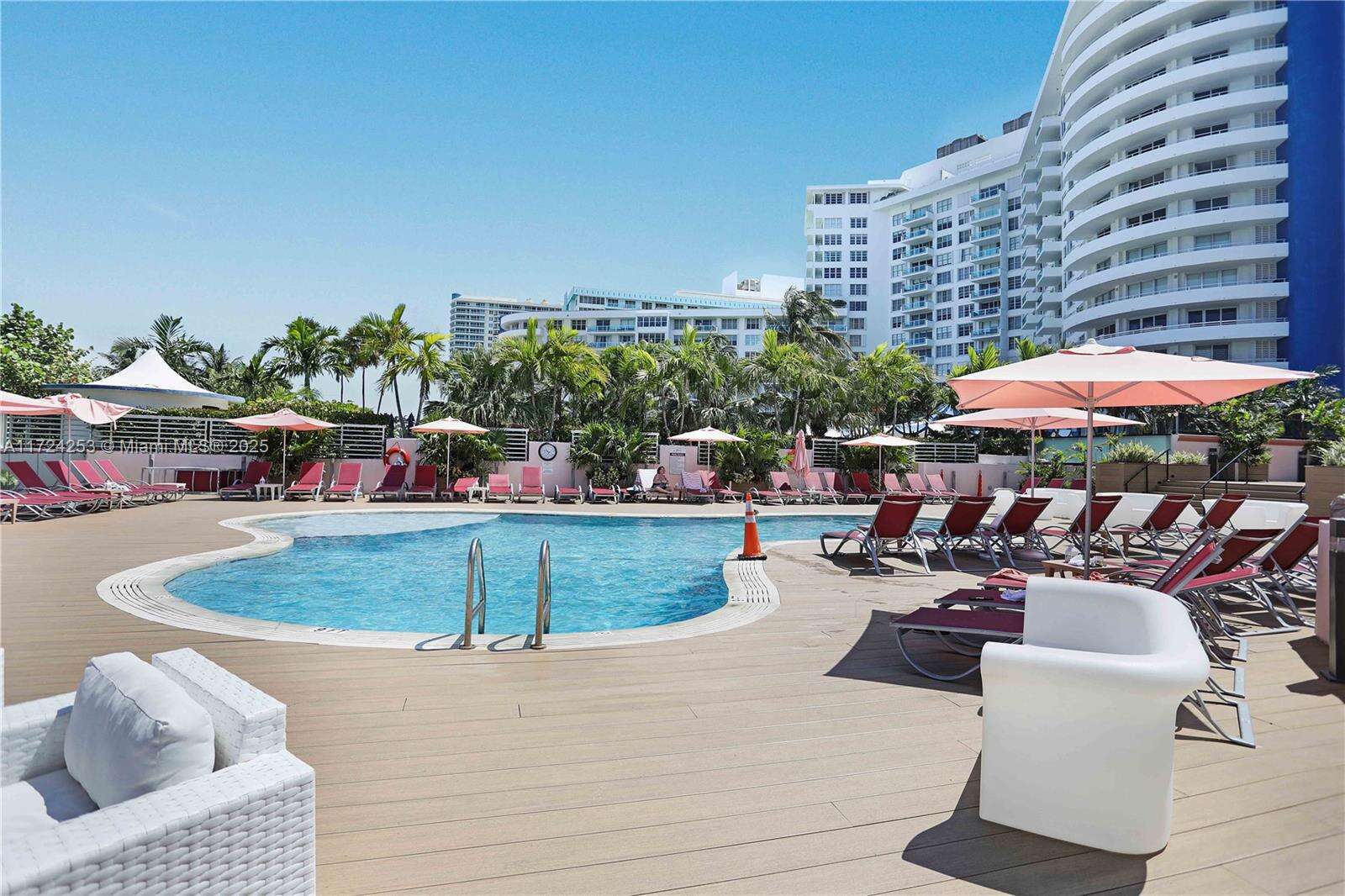 The Alexander at 5225 Collins Ave, Miami Beach, FL 33140 - For Sale photo 48