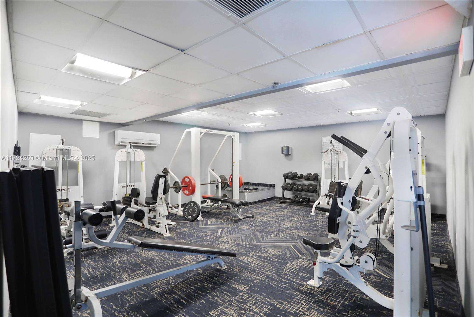 The Alexander at 5225 Collins Ave, Miami Beach, FL 33140 - For Sale photo 54